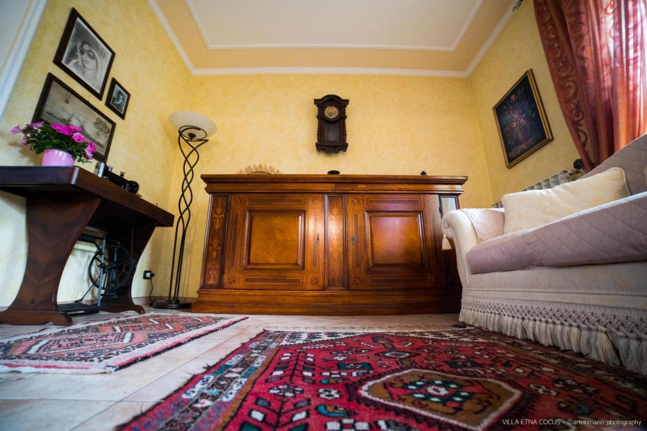 Casa Vacanze Etna Cocus Santa Venerina Exteriör bild