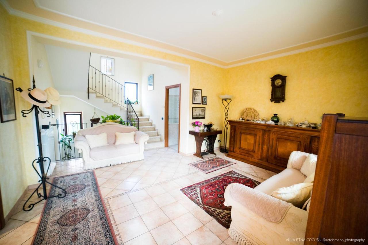 Casa Vacanze Etna Cocus Santa Venerina Exteriör bild
