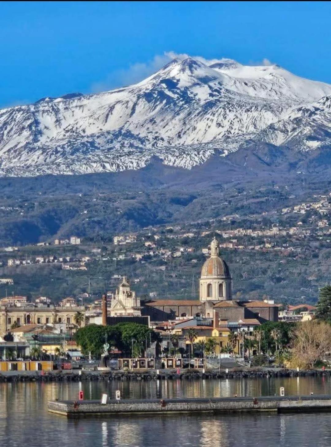 Casa Vacanze Etna Cocus Santa Venerina Exteriör bild