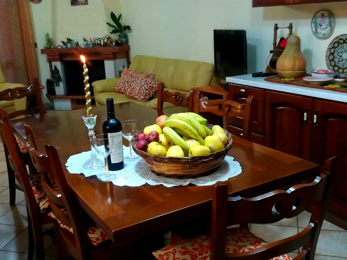 Casa Vacanze Etna Cocus Santa Venerina Exteriör bild