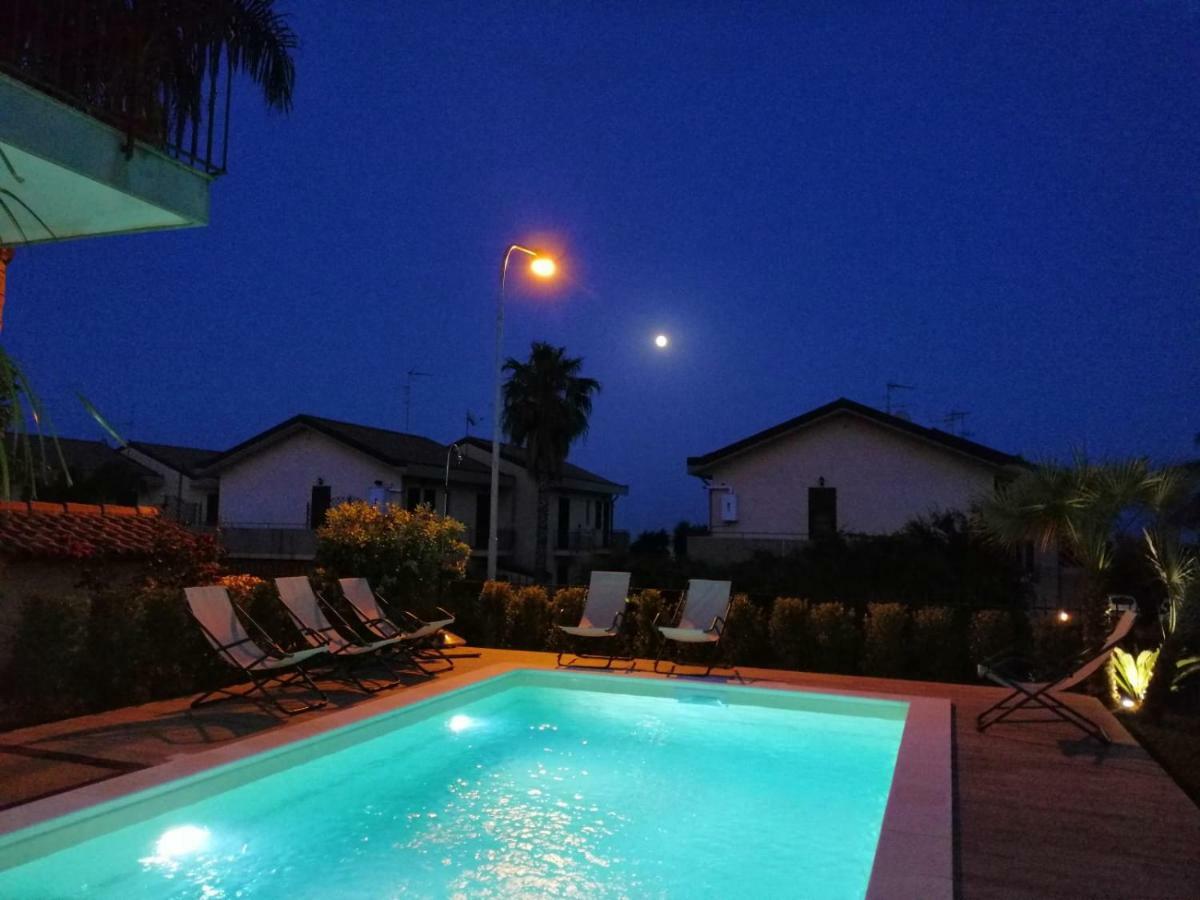 Casa Vacanze Etna Cocus Santa Venerina Exteriör bild