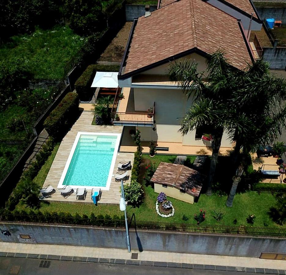 Casa Vacanze Etna Cocus Santa Venerina Exteriör bild